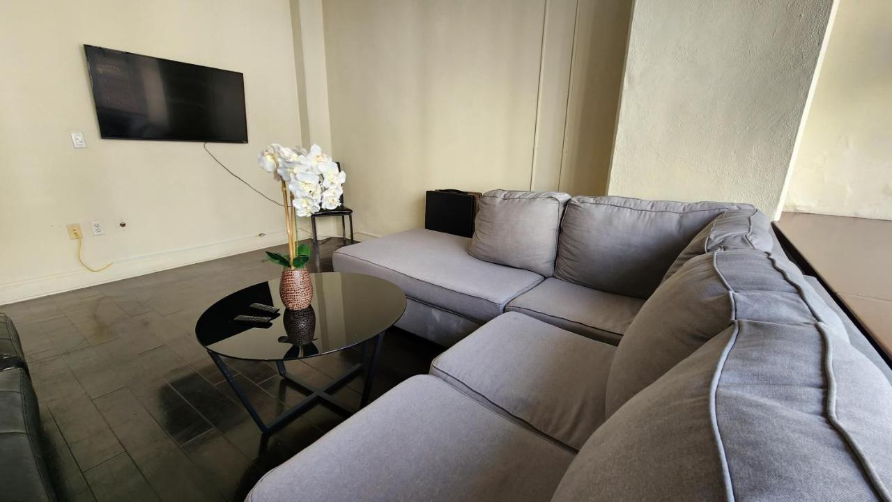 Luxury Downtown La 2Bdr Home Лос Анджелис Екстериор снимка