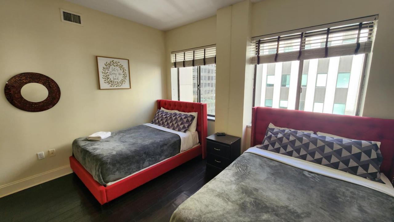Luxury Downtown La 2Bdr Home Лос Анджелис Екстериор снимка